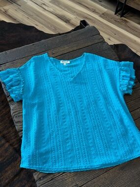Once & Again Bright Turquoise Eyelet V-Neck Blouse Short Sleeve Size Large